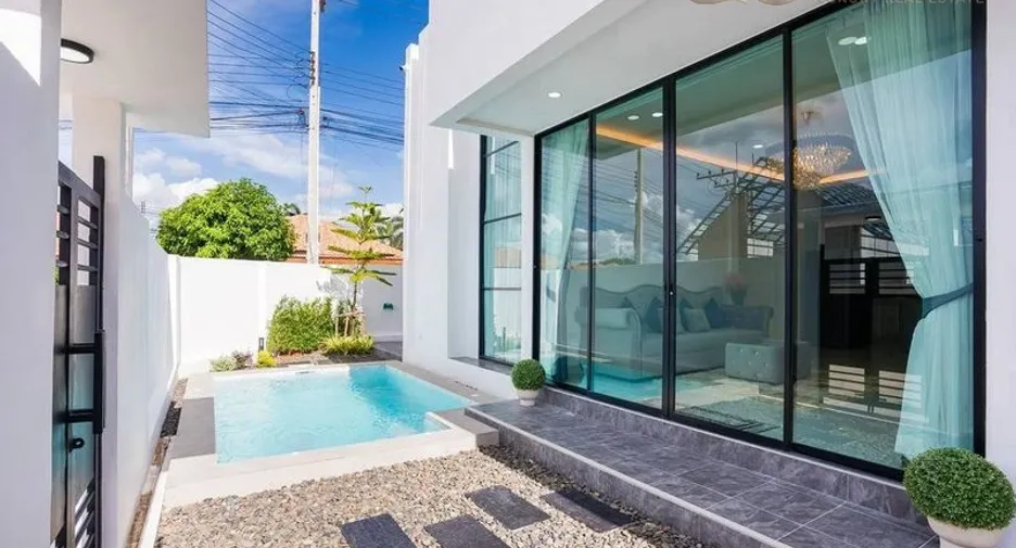 For rent 3 bedrooms villa in Bang Lamung, Chonburi