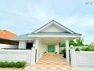 出售 3 卧室 独立屋 在 Bang Lamung, Chon Buri