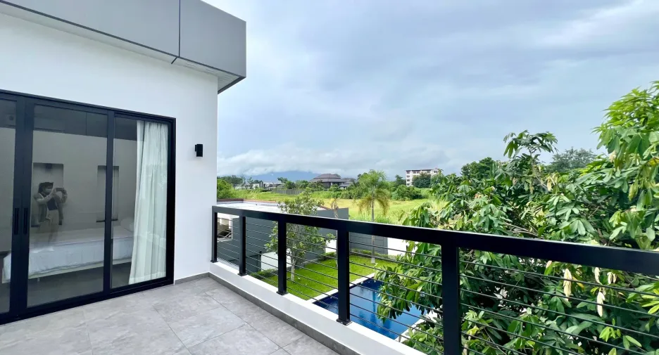 Villa en venta de 4 habitaciones en Mueang Chiang Mai, Chiang Mai