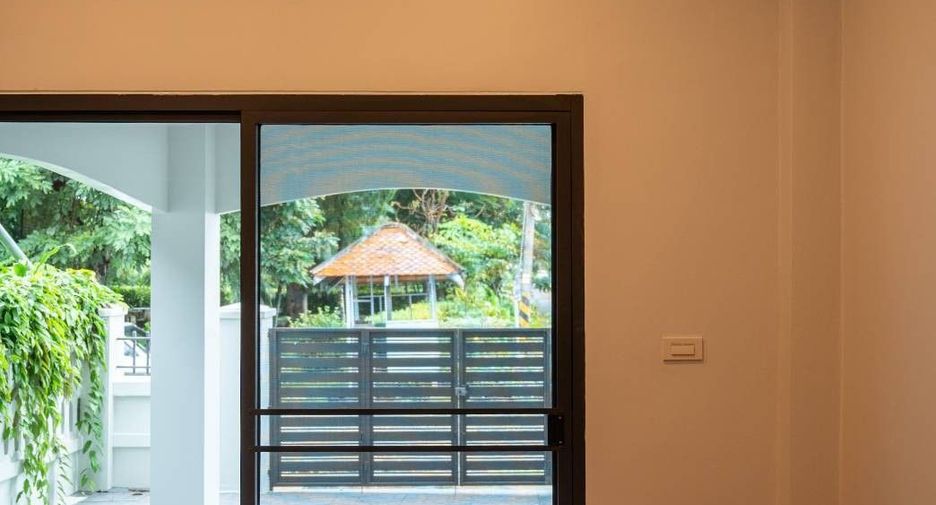 À vendre 3 chambres maison à San Sai, Chiang Mai