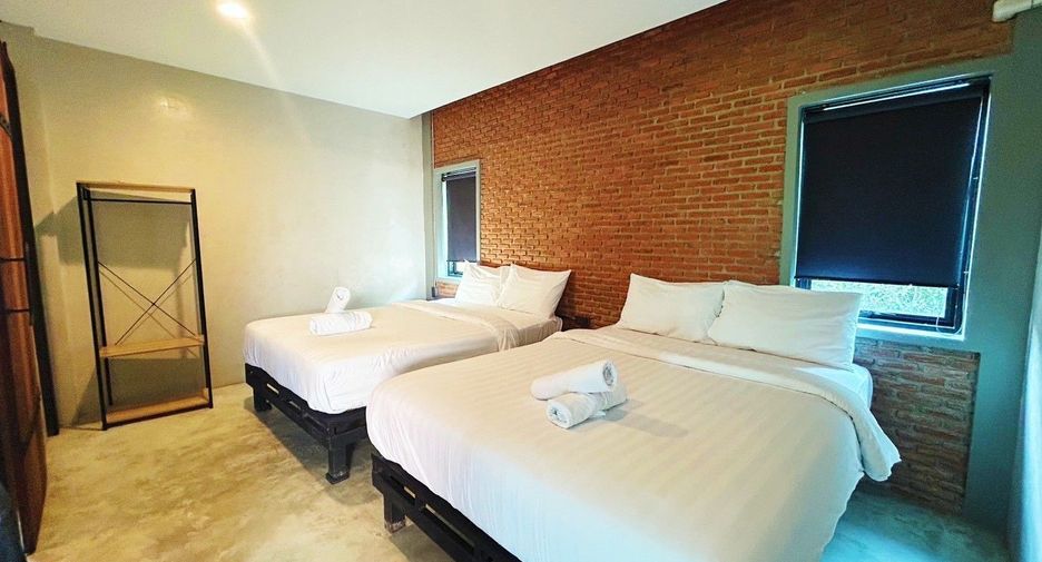 For rent 4 bedrooms villa in Hua Hin, Prachuap Khiri Khan
