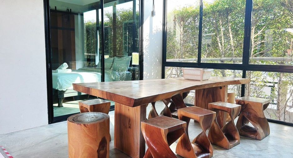 For rent 4 bedrooms villa in Hua Hin, Prachuap Khiri Khan