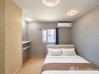 For sale 1 bed condo in Phra Khanong, Bangkok