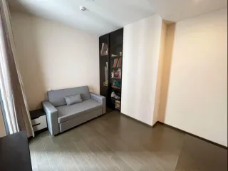 À vendre 2 chambres condo à Pathum Wan, Bangkok