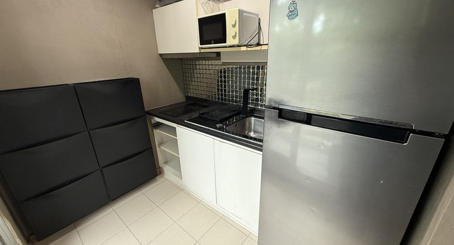 Wohnung zur Miete mit 2 Zimmer in Khlong Toei, Bangkok