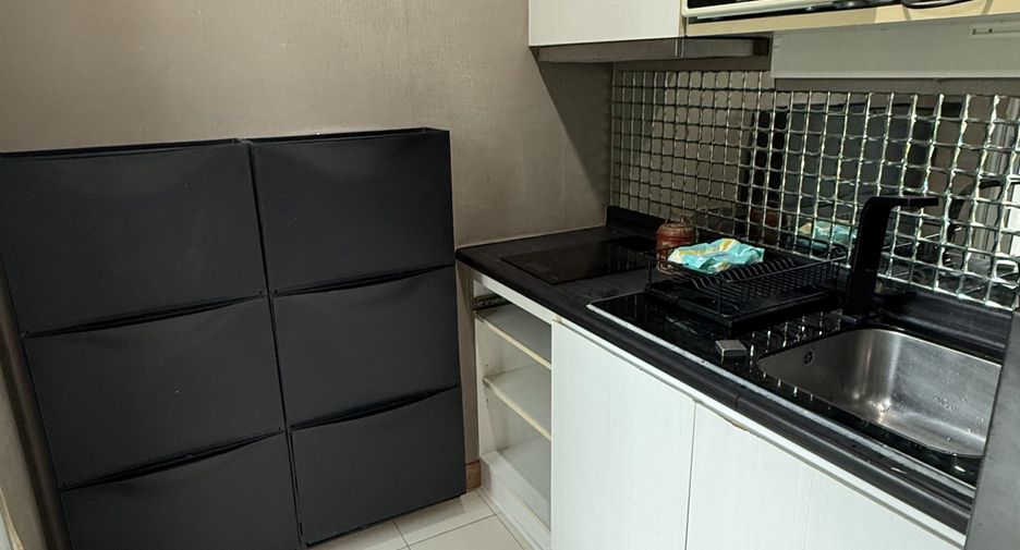 Wohnung zur Miete mit 2 Zimmer in Khlong Toei, Bangkok