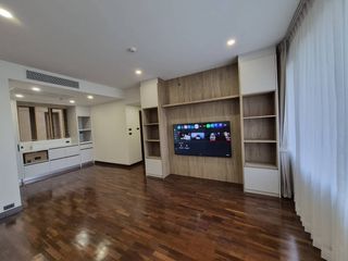 For rent 2 bedrooms condo in Sathon, Bangkok