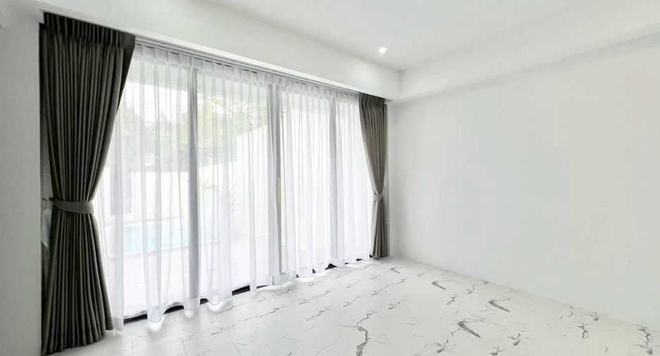 For sale 4 ベッドルーム villa in Mueang Phuket, Phuket