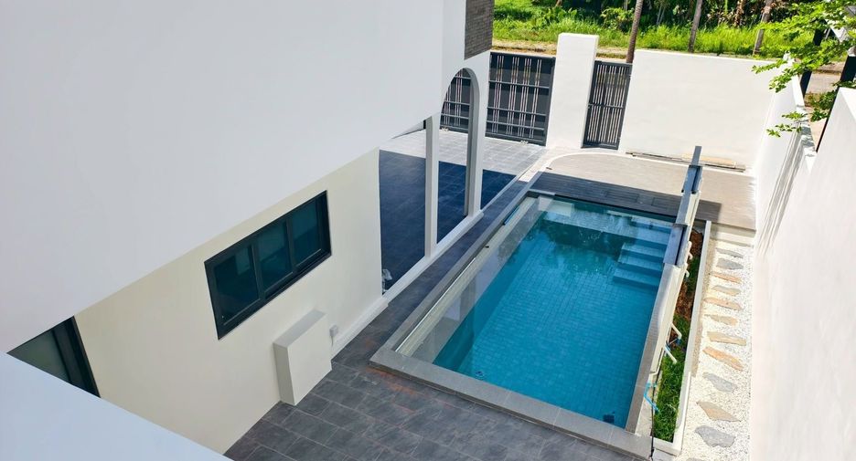 For sale 4 ベッドルーム villa in Mueang Phuket, Phuket