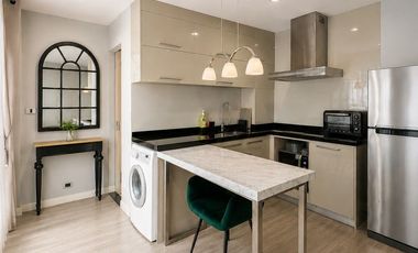 For sale 1 Beds condo in Khlong Toei, Bangkok