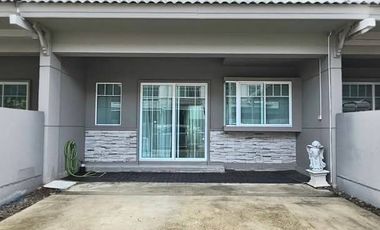 出租 3 卧室 独立屋 在 Bang Phli, Samut Prakan