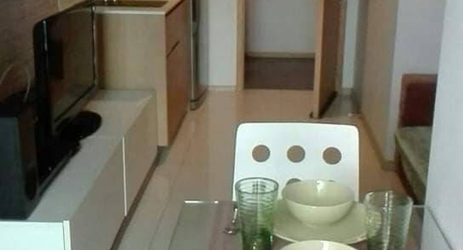 For sale 1 bed condo in Khlong Toei, Bangkok