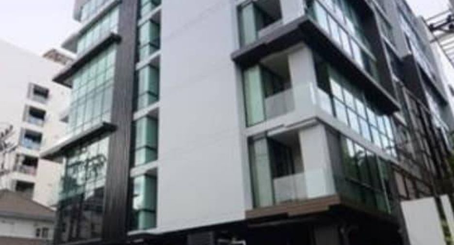 For sale 1 bed condo in Khlong Toei, Bangkok