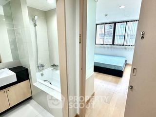 Продажа 1 кровать кондо в Кхлонг Сан, Бангкок