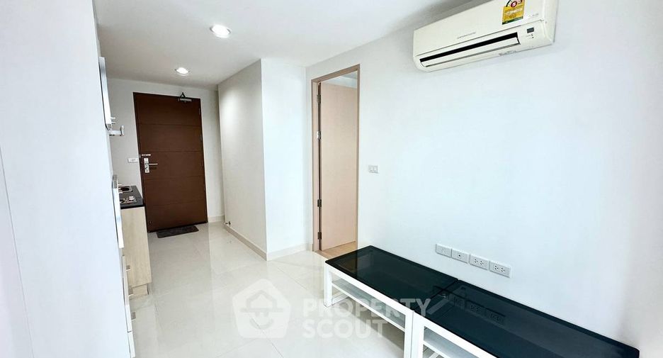 Продажа 1 кровать кондо в Кхлонг Сан, Бангкок