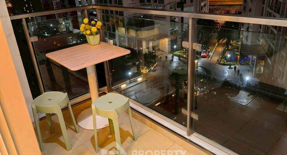 For sale 2 ベッドルーム condo in Huai Khwang, Bangkok