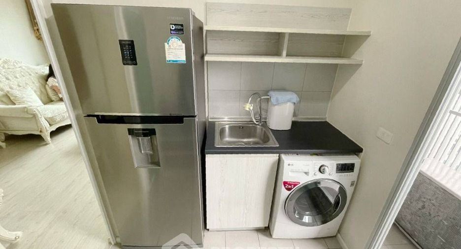 À louer 2 chambres condo à Thon Buri, Bangkok