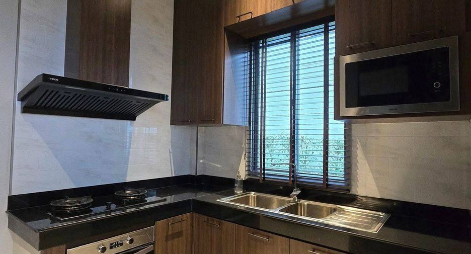 Haus zur Miete mit 4 Zimmer in Lat Krabang, Bangkok