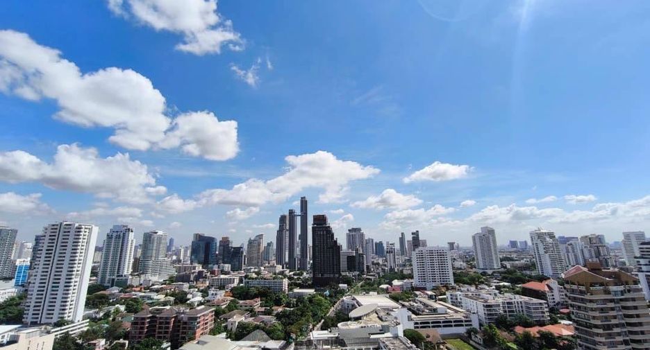 For rent 1 Beds condo in Watthana, Bangkok