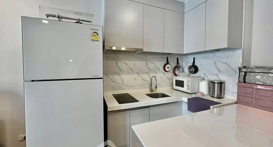 Продажа 1 кровать кондо в Хуаи Кхщанг, Бангкок