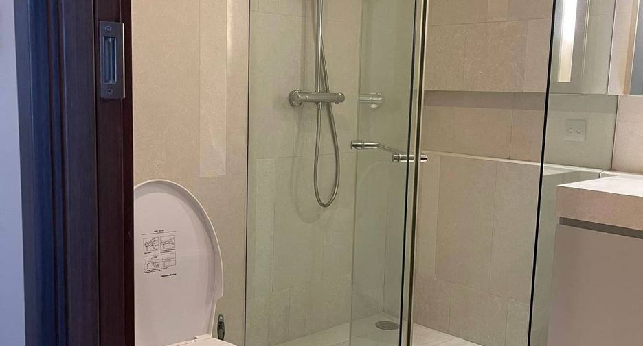 À vendre 1 chambre condo à Watthana, Bangkok