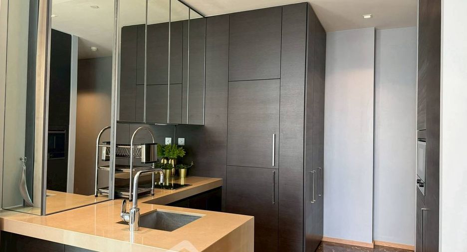 Wohnung zur Miete mit 1 Zimmer in Pathum Wan, Bangkok