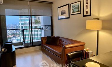 À vendre 1 chambre condo à Khlong Toei, Bangkok