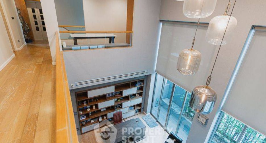 For sale 3 bedrooms house in Bang Kapi, Bangkok