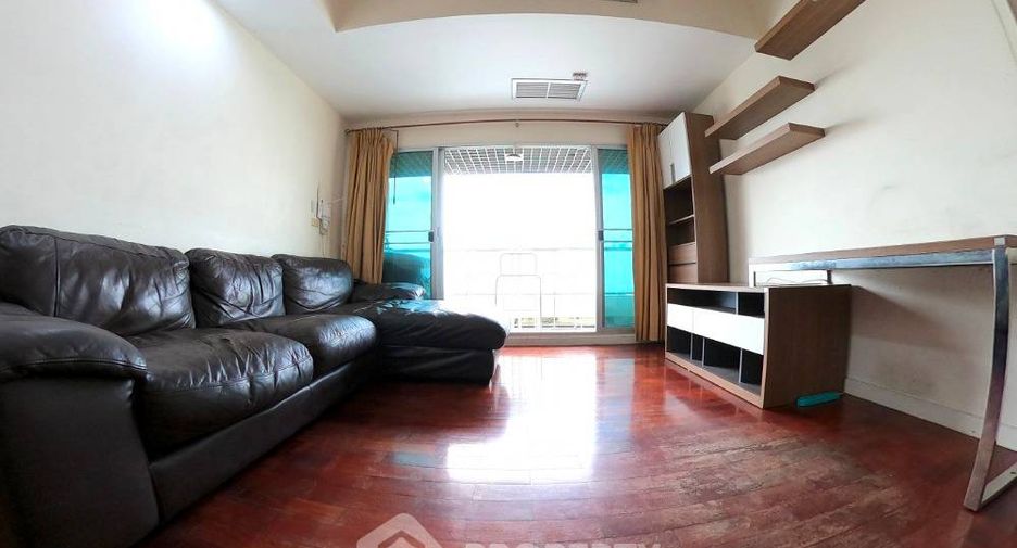 For sale 1 bed condo in Yan Nawa, Bangkok