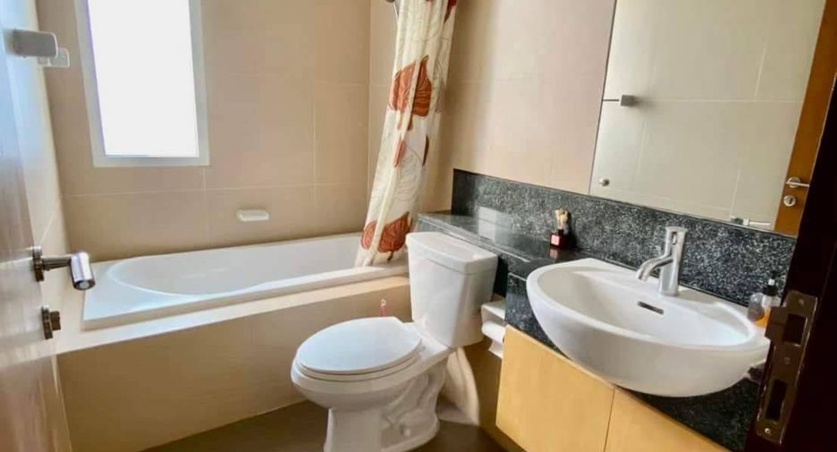 For rent and for sale 2 bedrooms condo in Watthana, Bangkok
