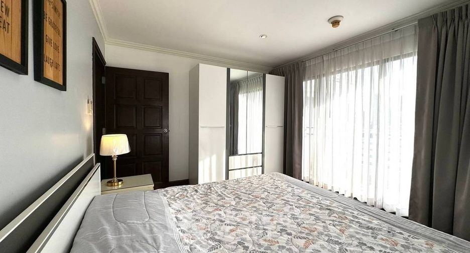 Wohnung zur Miete und zum Kauf mit 3 Zimmer in Watthana, Bangkok