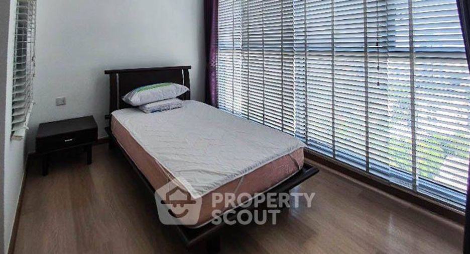 For rent そして for sale 3 ベッドルーム condo in Khlong Toei, Bangkok