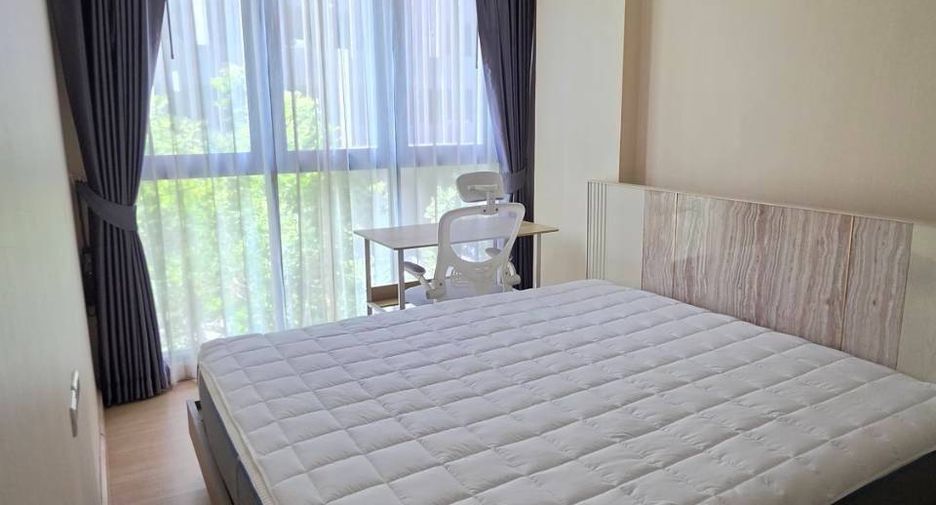 Аренда и продажа 2 спальни кондо в Хуаи Кхщанг, Бангкок