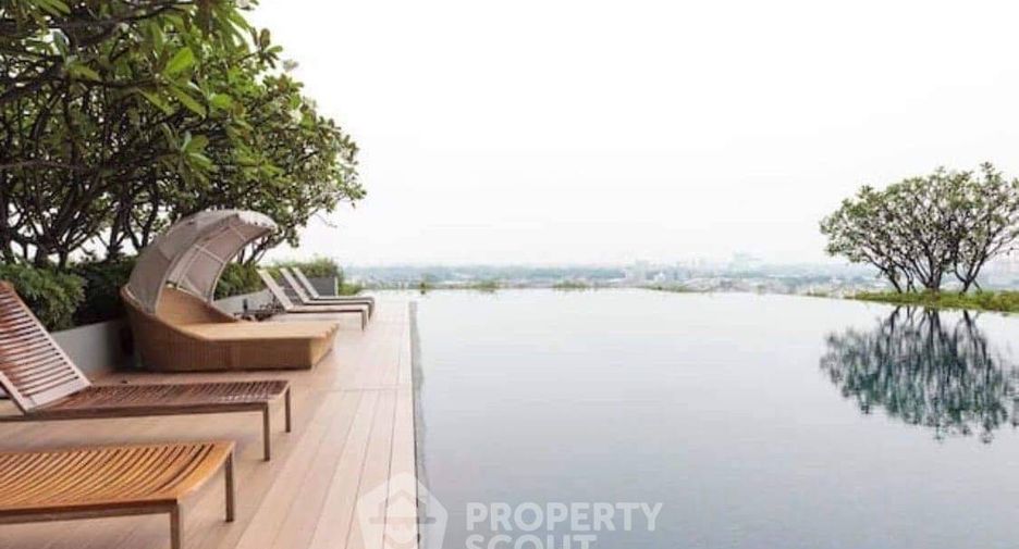 À vendre 3 chambres condo à Yan Nawa, Bangkok