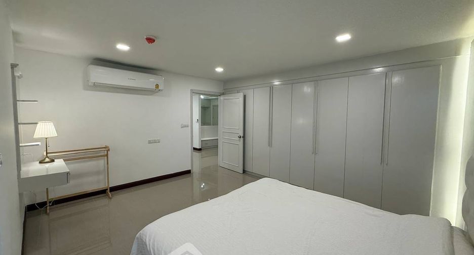 出售 3 卧室 公寓 在 Khlong Toei, 曼谷