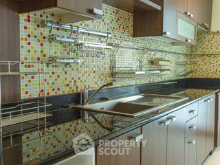 Аренда и продажа 3 спальни кондо в Пхая Тхаи, Бангкок