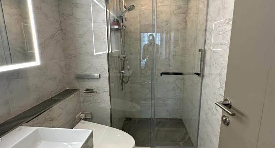 For sale 2 bedrooms condo in Huai Khwang, Bangkok