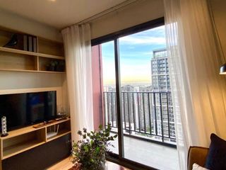 Продажа 2 спальни кондо в Банг Капи, Бангкок