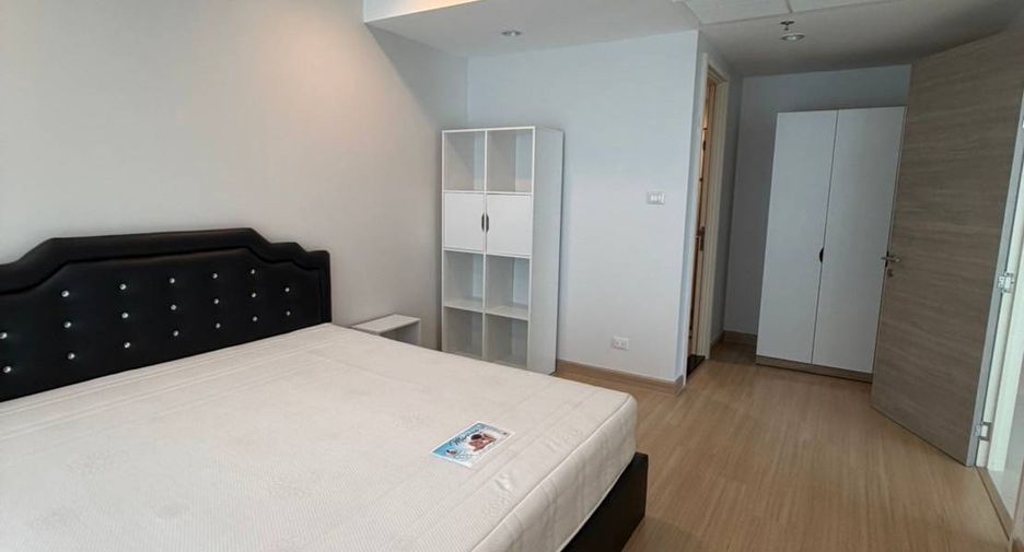 À vendre 5 chambres condo à Yan Nawa, Bangkok