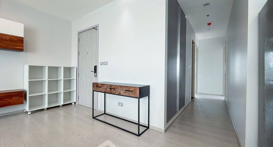 For rent and for sale 2 bedrooms condo in Khlong Toei, Bangkok