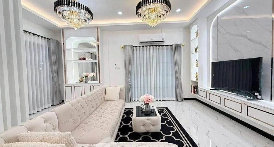 Продажа 3 спальни дом в Банг Ламунг, Чонбури