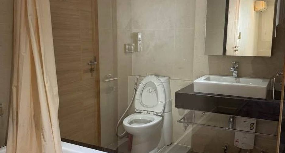 À vendre 1 chambre condo à Watthana, Bangkok