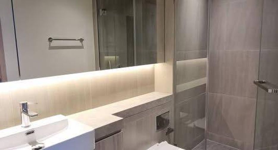 Condo en alquiler y en venta de 2 habitaciones en Sathon, Bangkok
