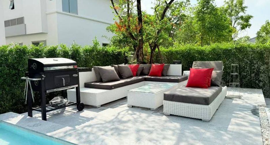Haus zur Miete und zum Kauf mit 4 Zimmer in Lat Krabang, Bangkok