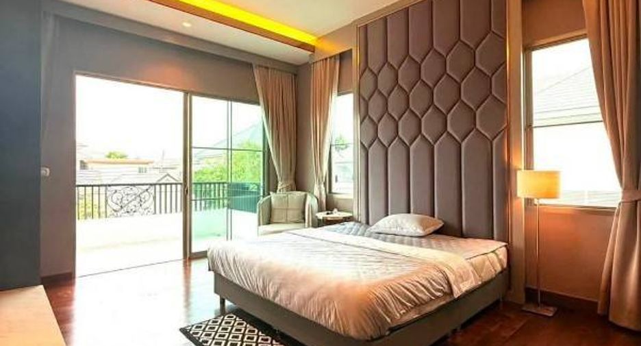 Haus zur Miete und zum Kauf mit 4 Zimmer in Lat Krabang, Bangkok