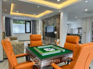出租 和 出售 7 卧室 别墅 在 Bang Lamung, Chon Buri