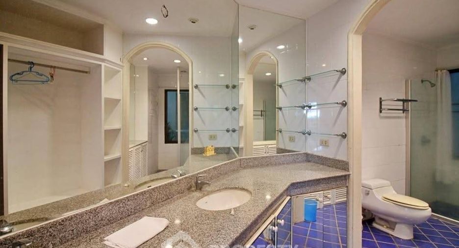 Продажа 2 спальни кондо в Na Jomtien, Паттайя