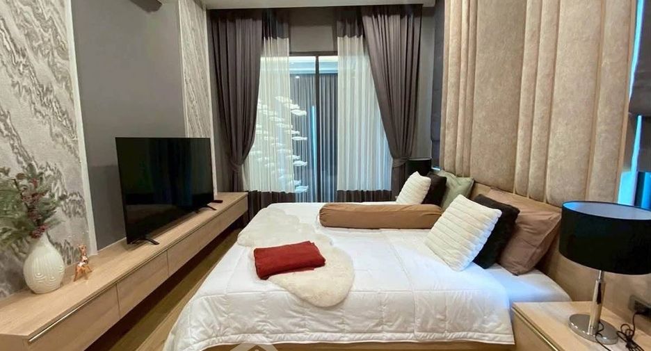出租 和 出售 4 卧室 独立屋 在 Huai Yai, 芭提雅