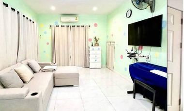 For sale 3 bedrooms house in Si Racha, Chonburi
