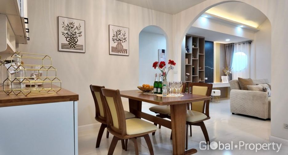À vendre 3 chambres maison à Bang Lamung, Chonburi